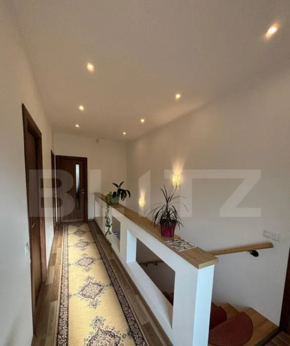 Casa smart homecenter cu piscina Borhanci