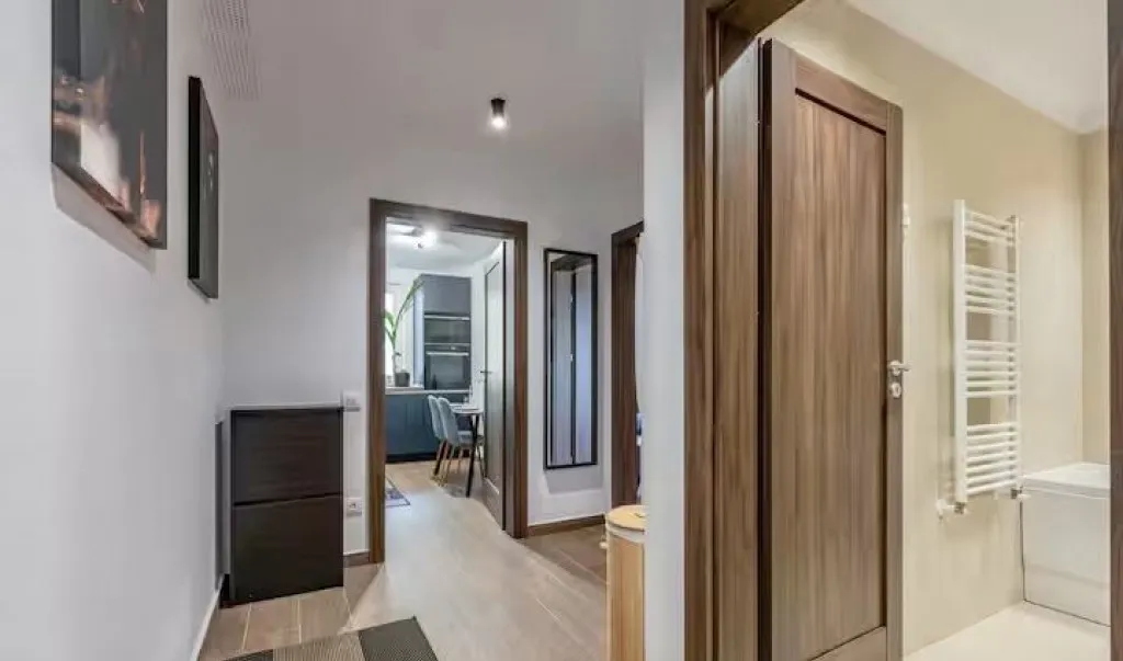 Garsoniera Urban Plaza mobilata si utilat lux parcare 137