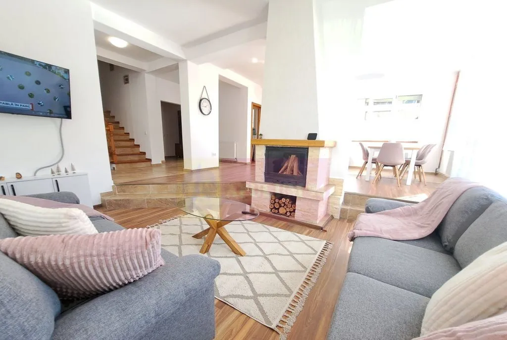 Vila de vanzare in Busteni Zona Piatra Arsa