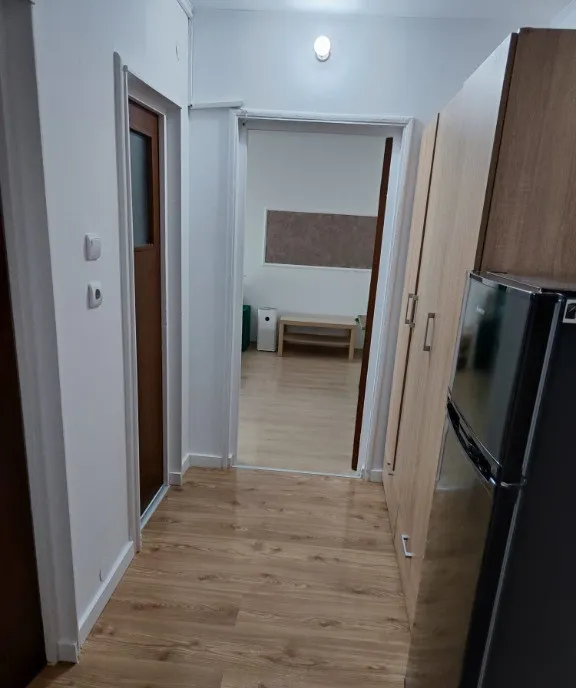 Garsoniera moderna de inchiriat Aleea Fetesti 14 16 Metrou 1 Decembrie
