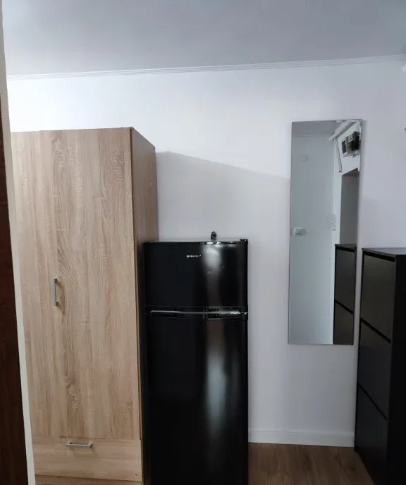 Garsoniera moderna de inchiriat Aleea Fetesti 14 16 Metrou 1 Decembrie