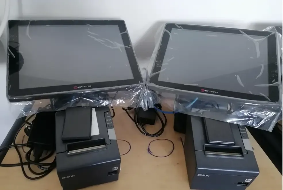 Vand PC All-in-One Colormetrics P1000