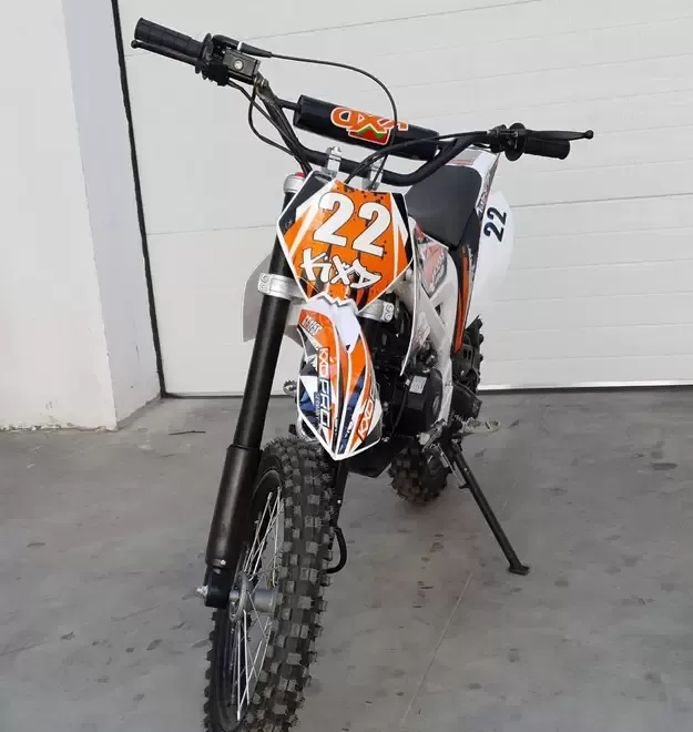 Motocross Model Pro DB-612 Motor 125CMC