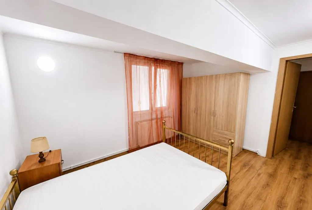 Apartament cu o camera Calea Lipovei