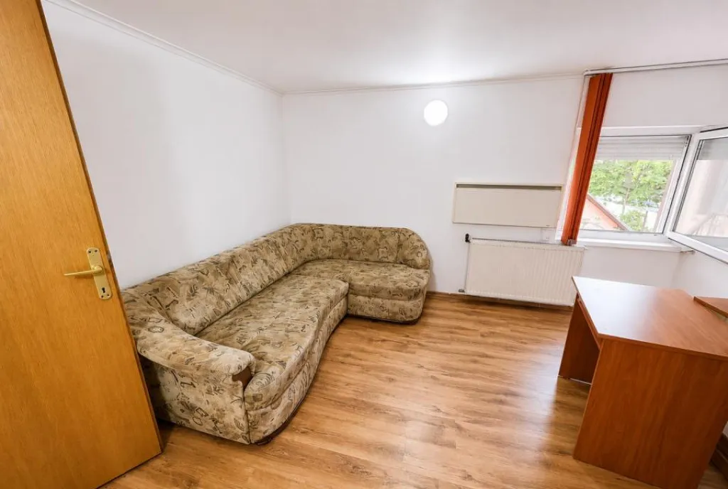 Apartament cu o camera Calea Lipovei