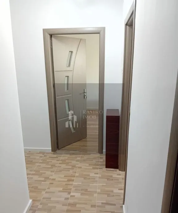 Apartament 3 camere decomandat 70 mp/ Sector 3/ 6 min pan