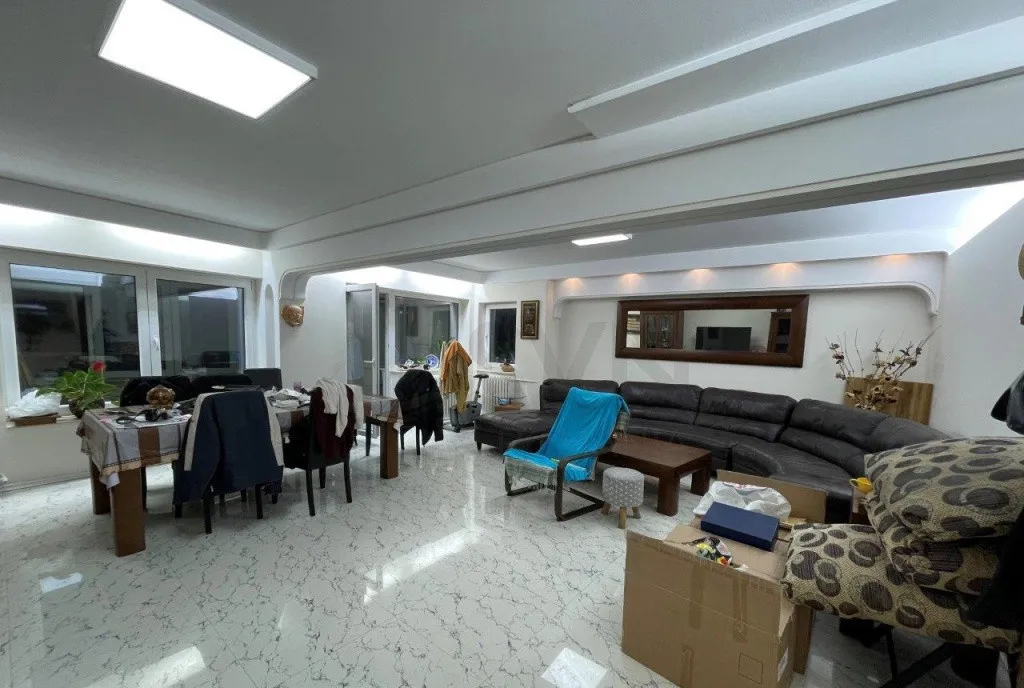 Stefen cel Mare l Spatiu comercial l 1450 mp