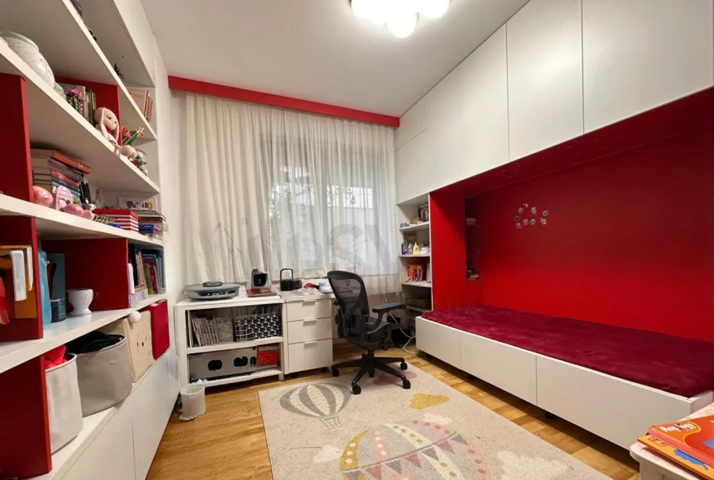 Apartament 4 camere Herastrau de vanzare