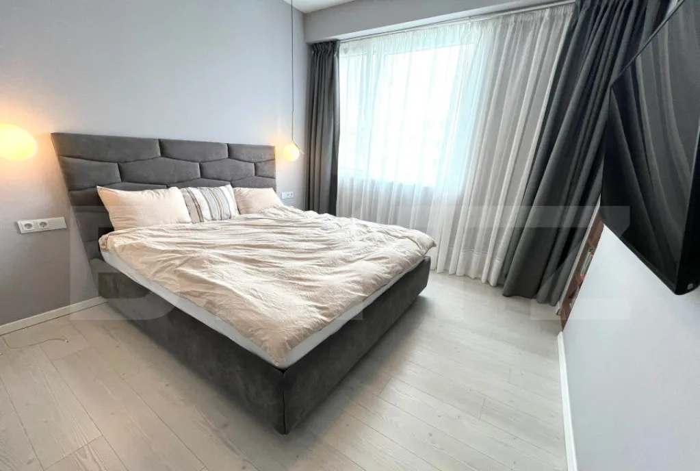 Penthouse de 103 mp utili 4 camere 2 terase de 60 mp 2 pa
