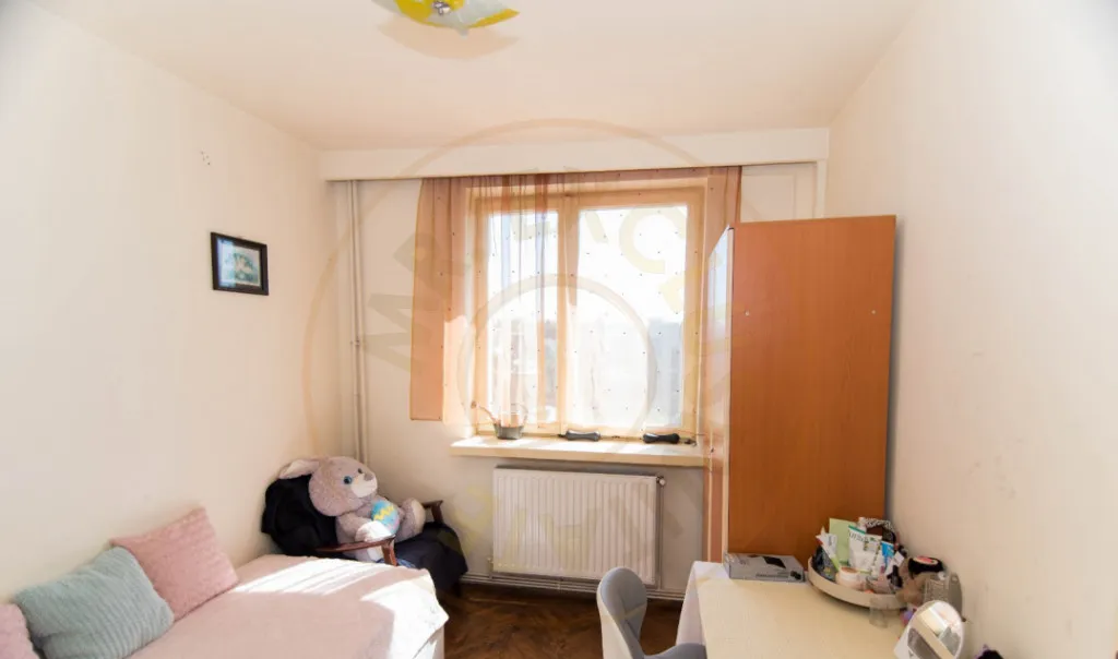 Apartament 4 camere ultracentral Strada Victoriei - Piat