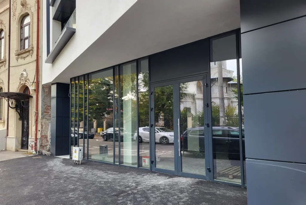 Spatiu Comercial Parcul Carol Marasesti