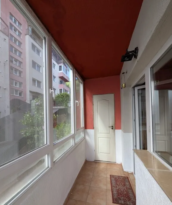 Apartament de 44 mp pe Stejarului Floresti - parcare inclusa