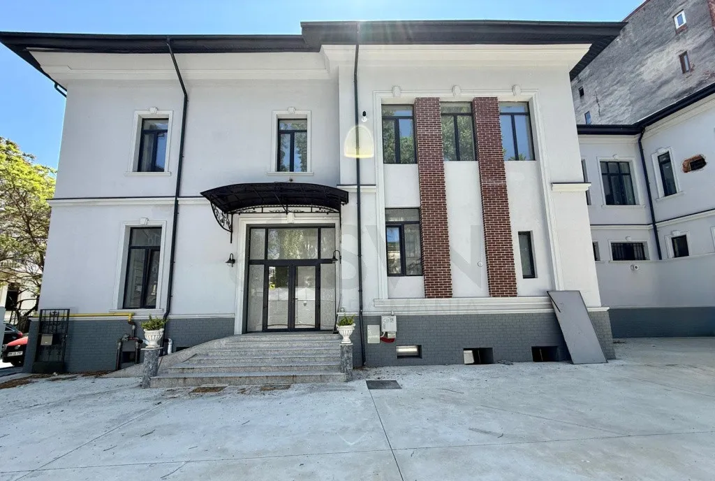 Imobil ultracentral clinica scoala camin