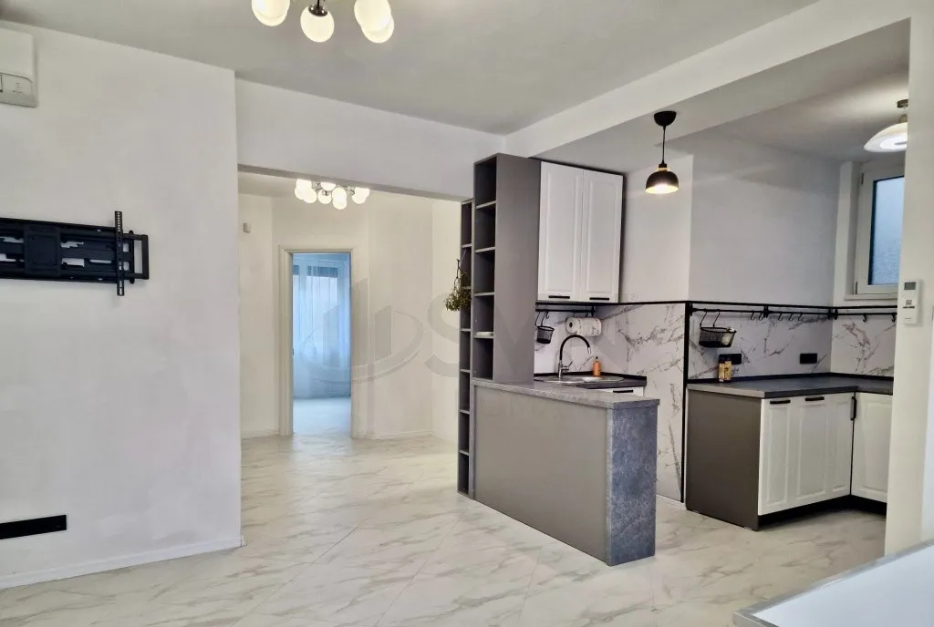 Spatiu birouri I Duplex 153 mp I Piata Romana I Metrou