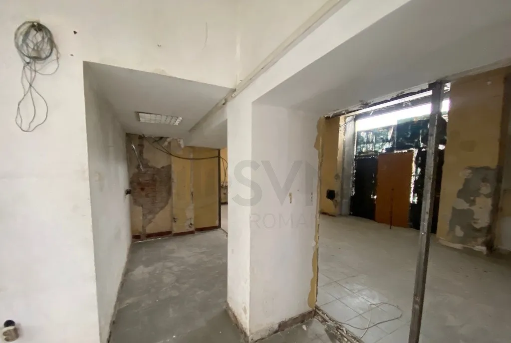 Spatiu comercial stradal Kogalniceanu predare renovat