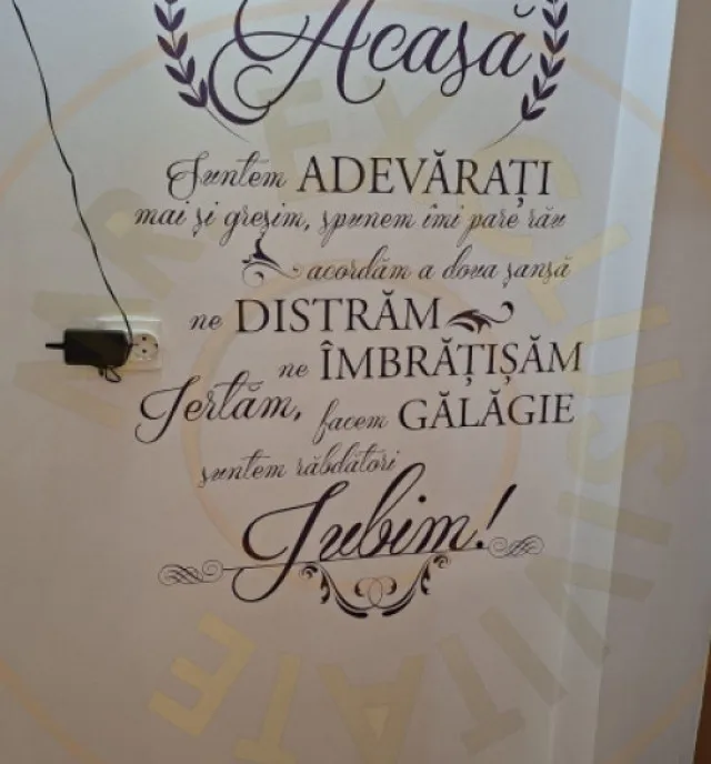 Inchiriere Garsoniera Fratii Golesti et 1 parcare
