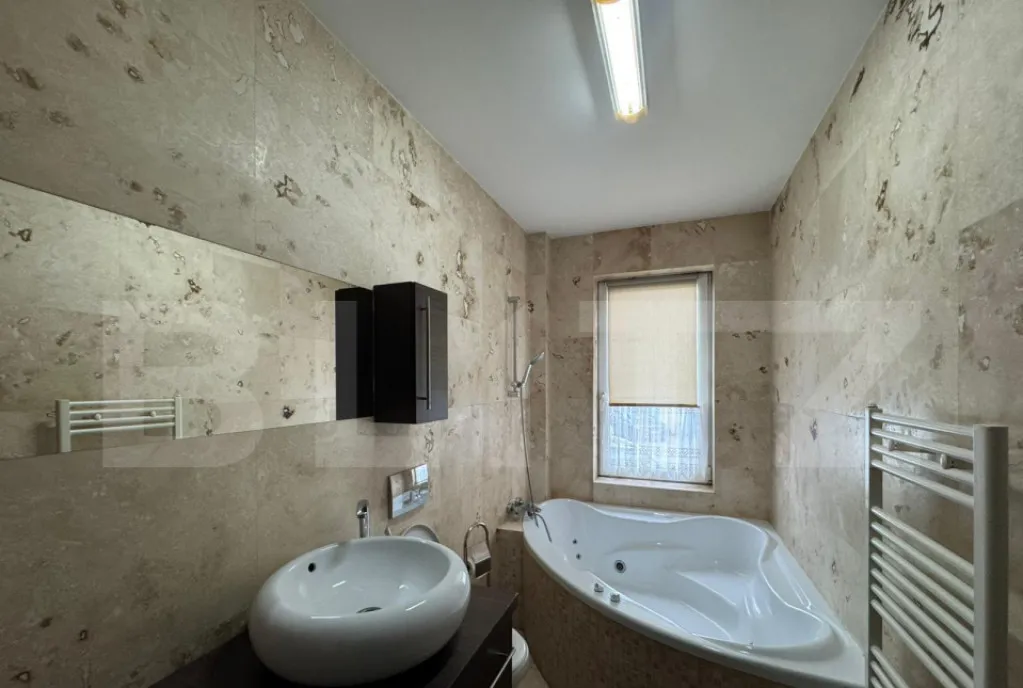 Apartament 2 camere 54 mp parcare zona Calea Baciului