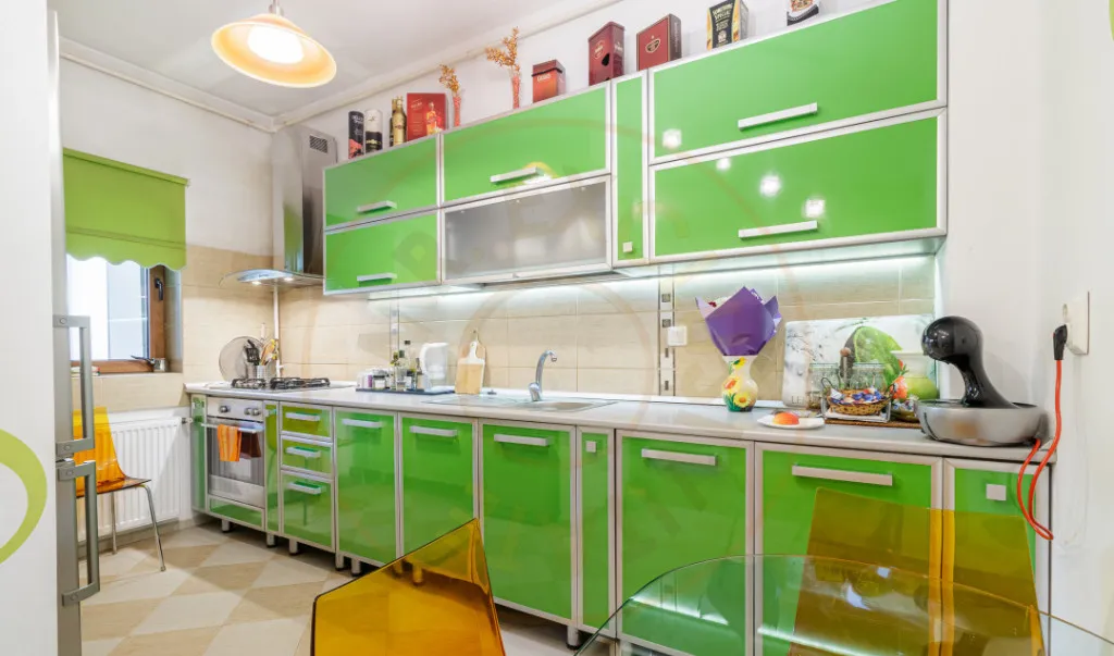 Apartament 3 camere la parter cu gradina proprie Otopeni