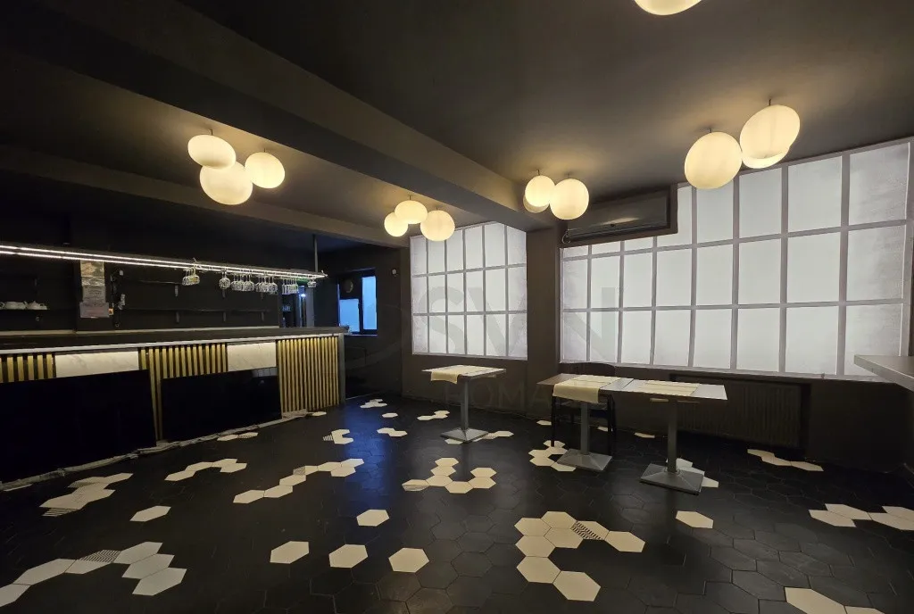 Spatiu comercial restaurant de vanzare