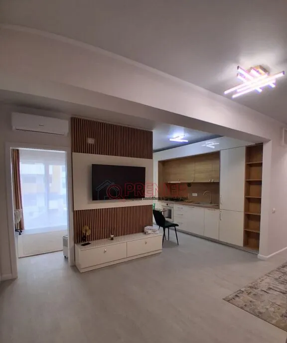 3 Camere Str Biruintei Etaj 1 700 m metrou Gata de