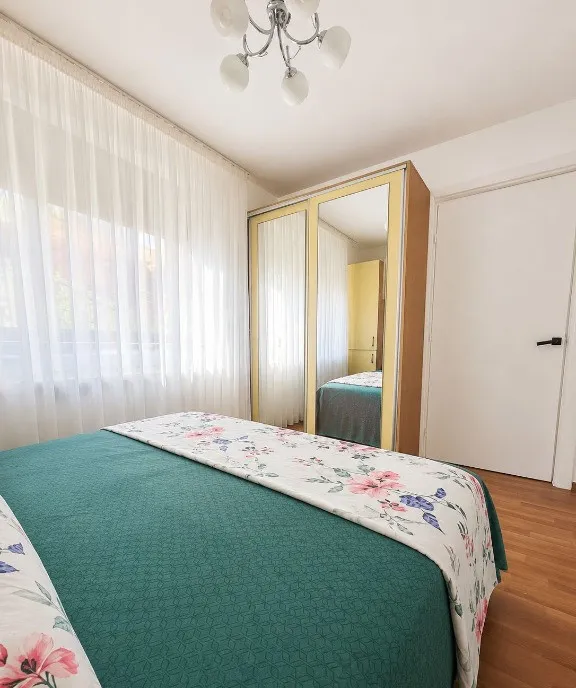 Inchiriere apartament 2 camere zona 1 mai Domenii