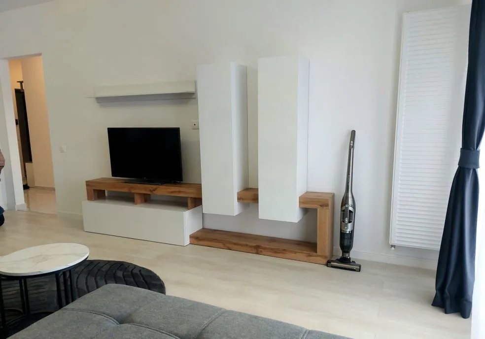 2 camere 59 mp etaj 3 bloc nou mobilat utilat str Pre