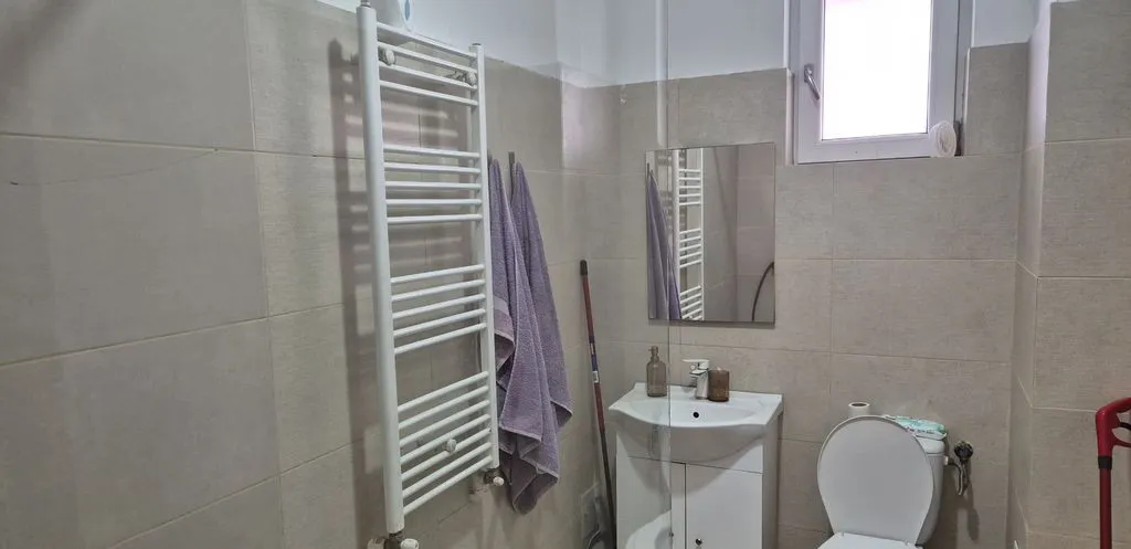 Garsoniera 33 30 mp la 150 metri de plaja Mamaia Nord