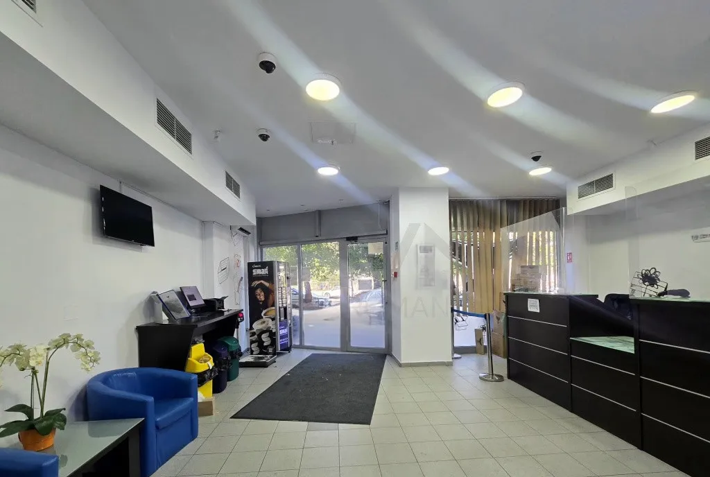 Spatiu comercial Mihalache