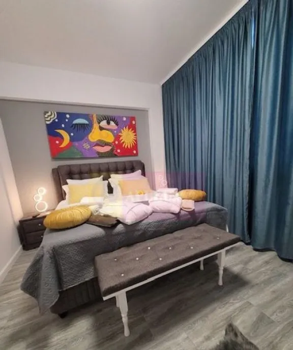 Apartament in prima linie parter cu vedere la mare