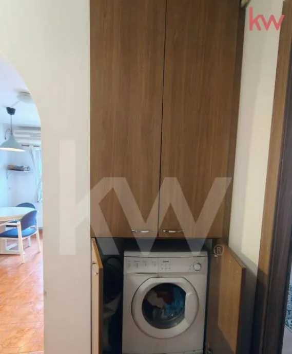 Apartament generos 3 camere 1 Mai
