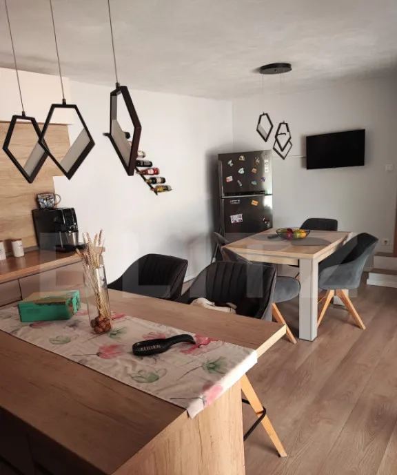 Casa 150 mp utili 1200 mp teren pe Strada Balta Blonda