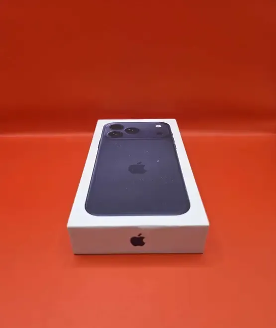 iPhone 17 Pro Max Sigilat
