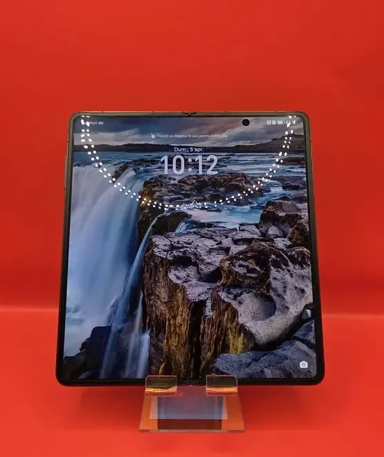 Honor Magic V3