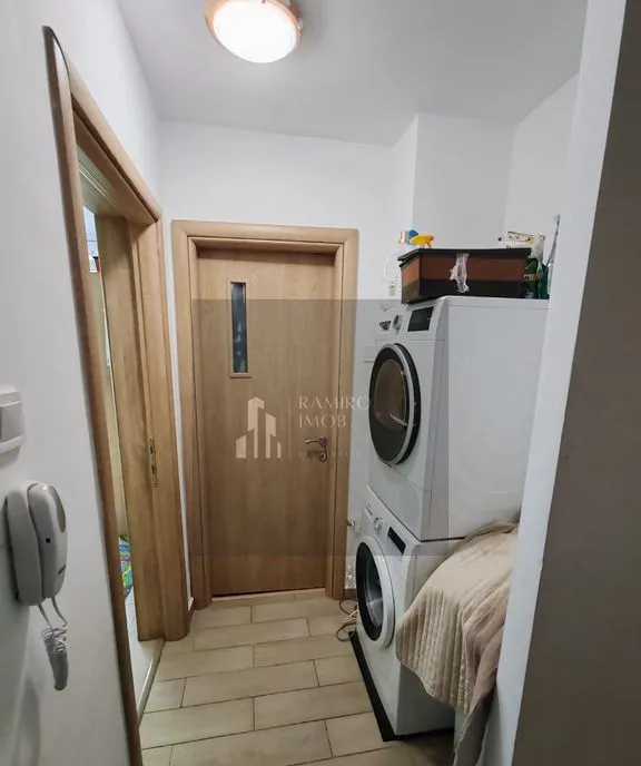 Apartament 3 camere Berceni str Emil Racovita/Aparatori