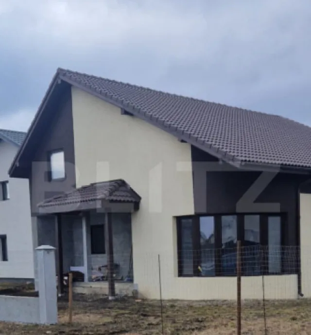 Apartament 3 camere 76 mp zona omw Marasti