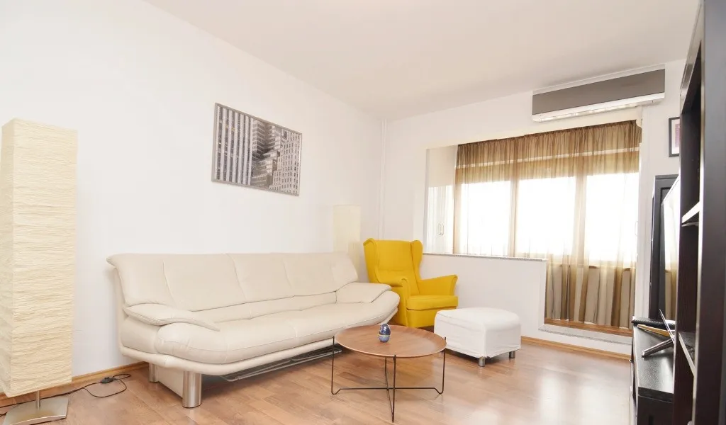 Particular Inchiriez ap 3 cam Turda Mihalache/Victoriei PetFriendly