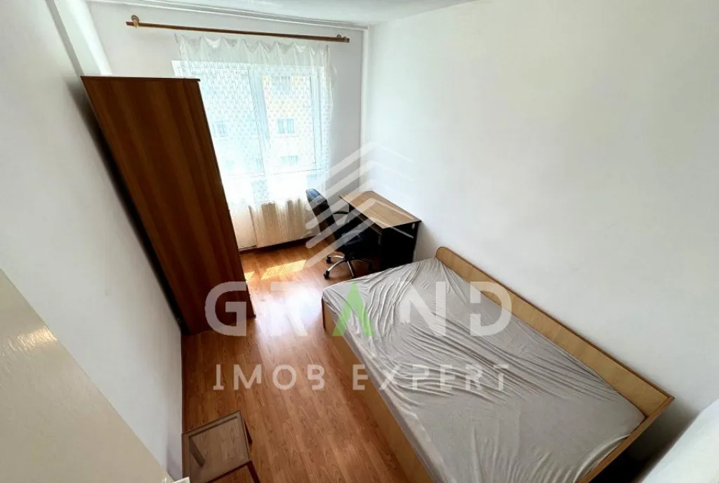 2 camere decomandat Priveliste superba Investitie ide