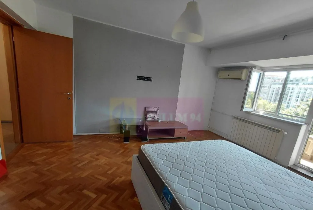 Garsoniera la inchiriere in rondul Alba Iulia