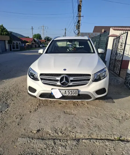 Mercedes benz glc