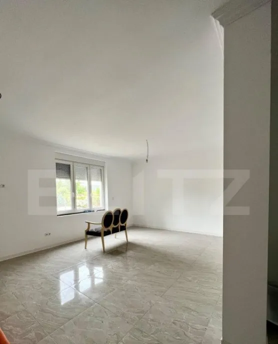 Apartament 2 camere 49 68 mp open space de vanzare zona