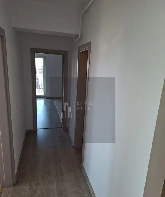 Apartament 3 camere decomandat zona Titan