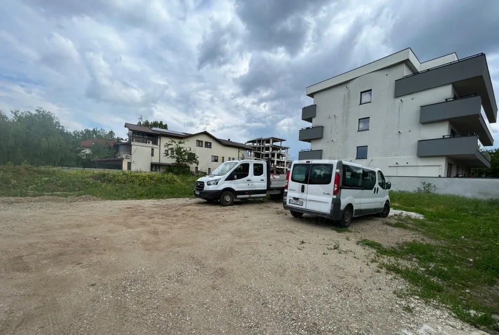 Apartament mobilat de inchiriat compelx cu piscina si paza