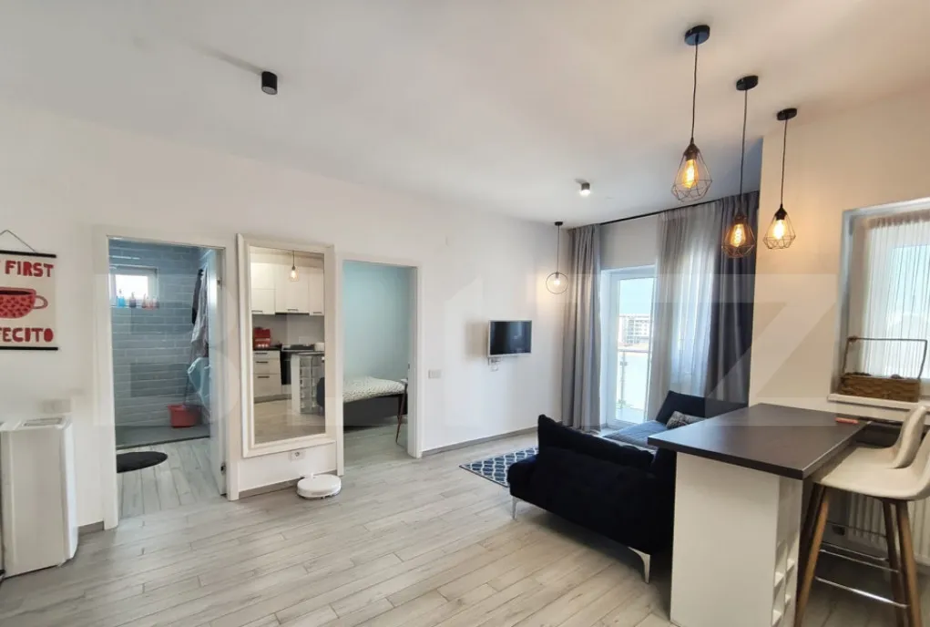 Apartament 2 camere etaj intermediar zona Vivo