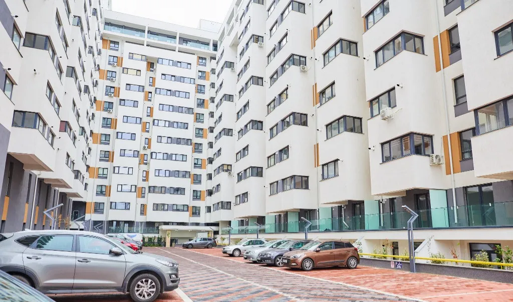 Central Address Residence 3 camere
