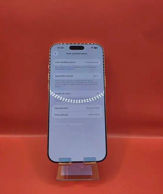 iPhone 17 Pro Max Cosmic Orange