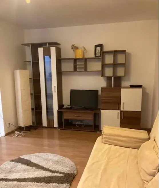 proprietar inchiriez ap 2 camere