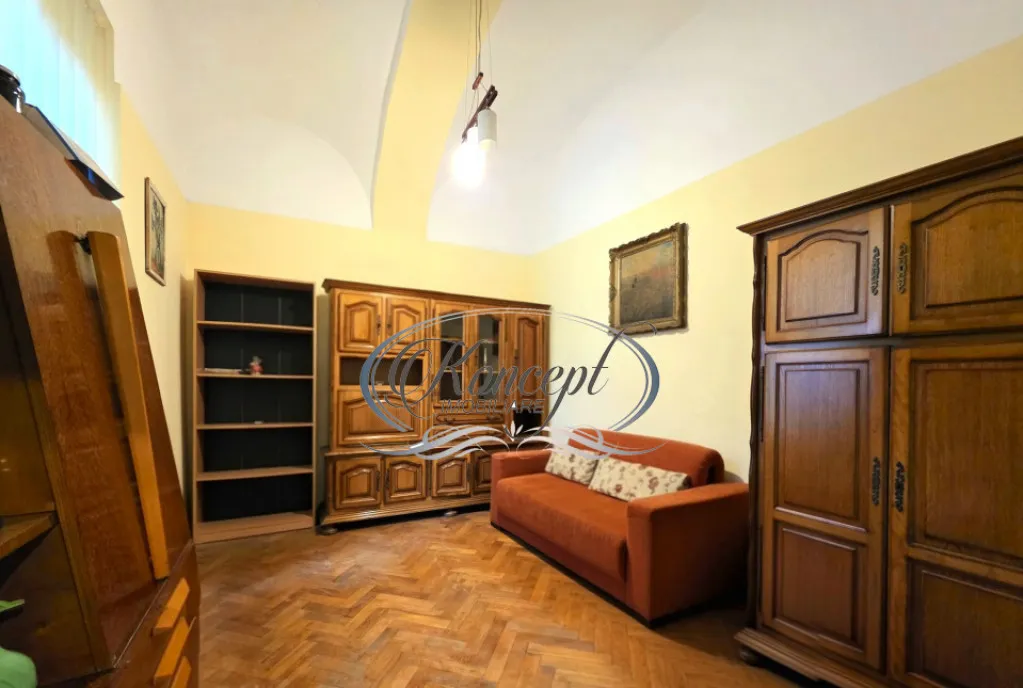 Apartament ultracentral Piata Unirii cu parcare proprie