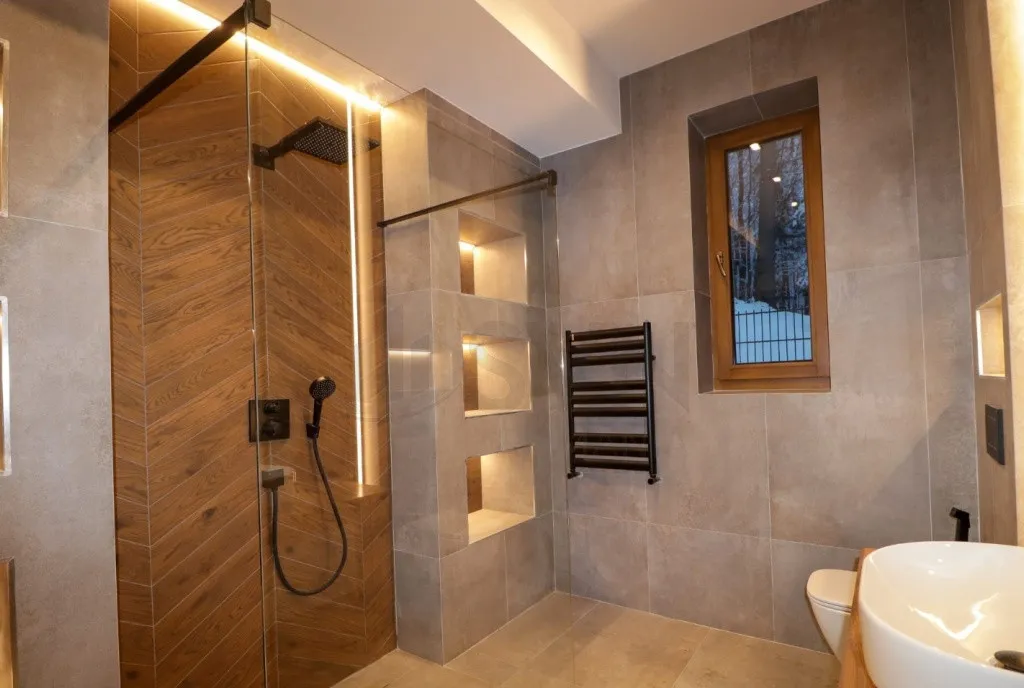 Apartament 2 Camere cu Curte Proprie I Sinaia I Proiect P