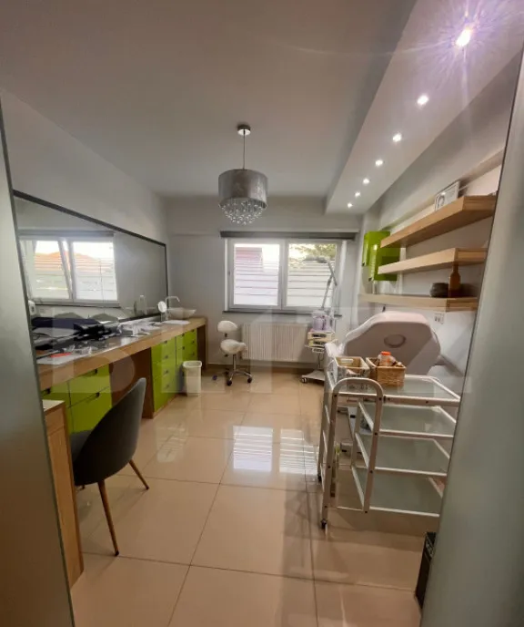 Apartament 2 camere decomandat zona Burdujeni