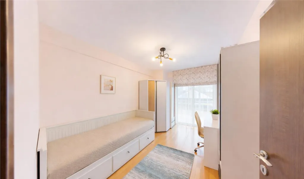 Spatialitate si confort apartament 4 camere Central Braso